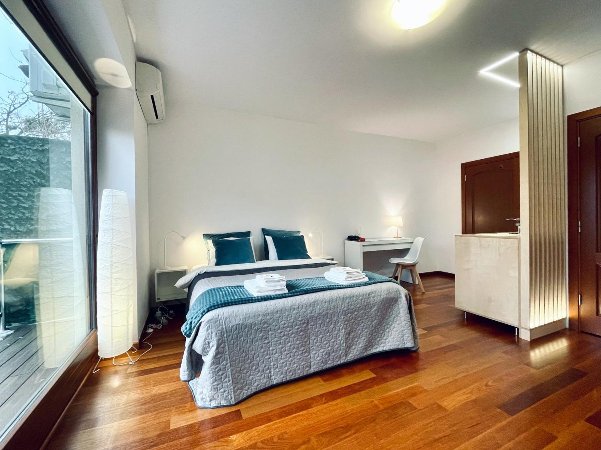 Apartment Beautiful In Mokotow Near Krolikarnia Park 2